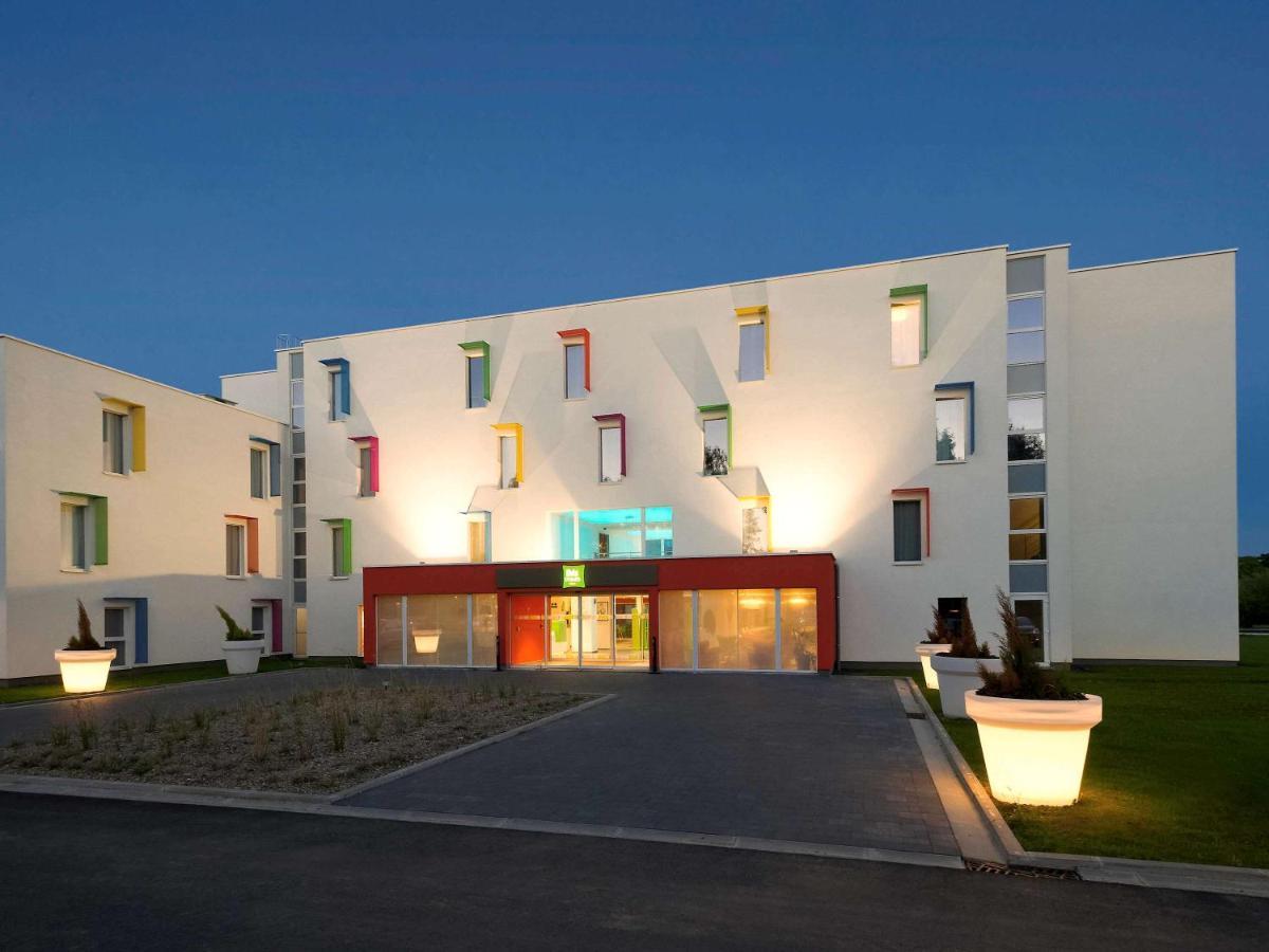 Ibis Styles Nivelles Hotel Exterior foto